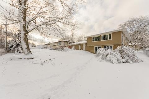 1465 Dennison Rd, Hoffman Estates, IL 60169 photo 25
