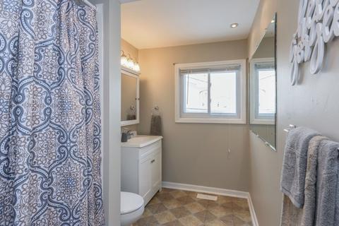 1465 Dennison Rd, Hoffman Estates, IL 60169 photo 21