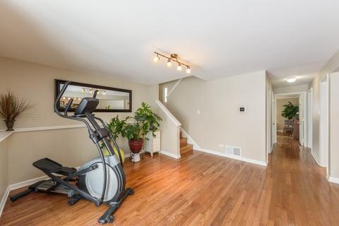 1465 Dennison Rd, Hoffman Estates, IL 60169 photo 16