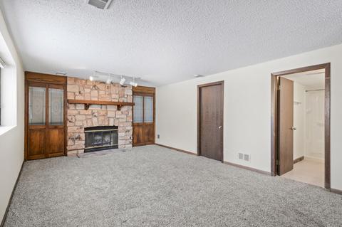 976 Hyacynth Ln, Bartlett, IL 60103 photo 8