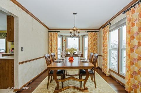6 White Oak Ct, Algonquin, IL 60102 photo 4