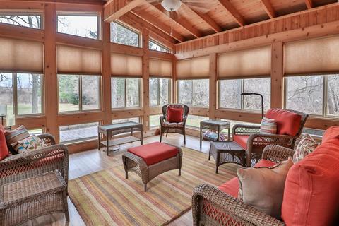 39 W535 Capulet Cir, Elgin, IL 60124 photo 25