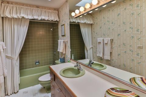 39 W535 Capulet Cir, Elgin, IL 60124 photo 14