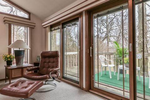 39 W535 Capulet Cir, Elgin, IL 60124 photo 12