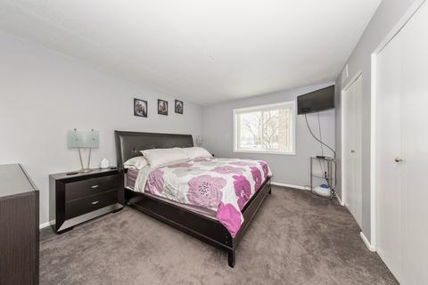 5401 Chateau Dr #1, Rolling Meadows, IL 60008 photo 6
