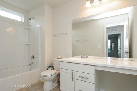 2276 Lundquist Dr, Aurora, IL 60503 photo 10