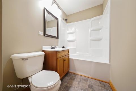 249 Robinson Dr, Morris, IL 60450 photo 8