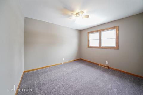 249 Robinson Dr, Morris, IL 60450 photo 7