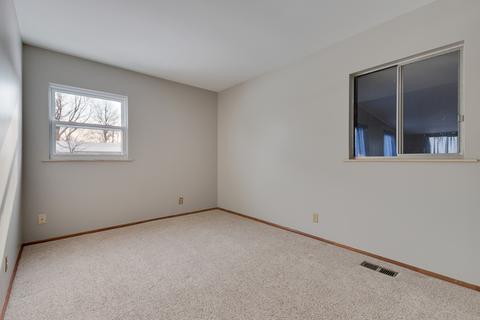 1240 Post Rd, Aurora, IL 60506 photo 13