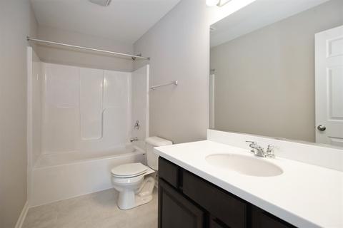 5763 Chatham Dr, Hoffman Estates, IL 60192 photo 14