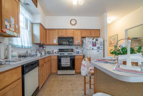 697 W Moreland Ave, Addison, IL 60101 photo 6