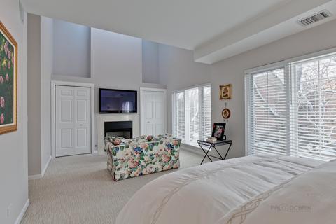 115 E Laurel Ave, Lake Forest, IL 60045 photo 14