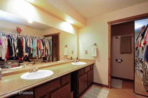 2736 Knob Hill Rd, Johnsburg, IL 60051 photo 12