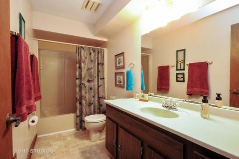 2736 Knob Hill Rd, Johnsburg, IL 60051 photo 15