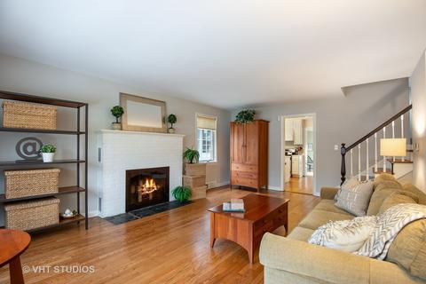 936 Echo Ln, Glenview, IL 60025 photo 4