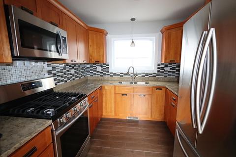 617 W 54th Pl, Chicago, IL 60609 photo 8