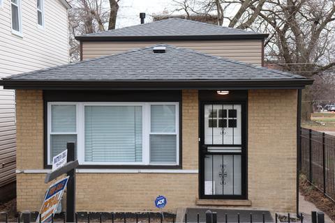 617 W 54th Pl, Chicago, IL 60609 photo 1