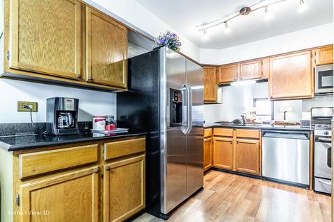 1010 Bentley Ln, Bartlett, IL 60103 photo 5