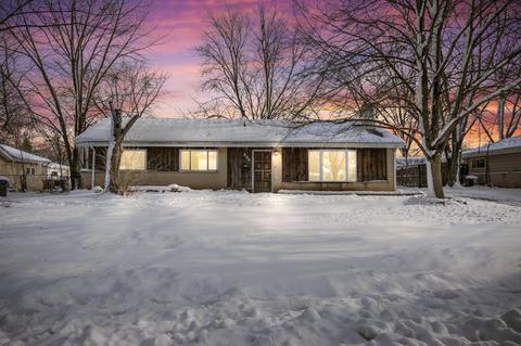 355 Illinois Blvd, Hoffman Estates, IL 60169 photo 27