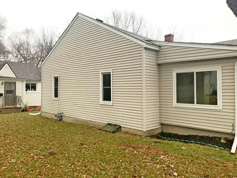 302 E 4th St, Spring Valley, IL 61362 photo 3