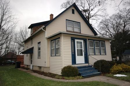 100 S Edison Ave, Elgin, IL 60123 photo 1