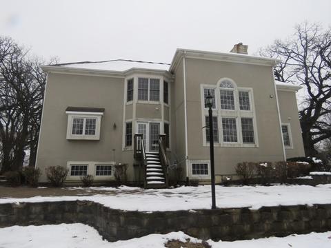 648 Hamilton Ct, Bartlett, IL 60103 photo 4