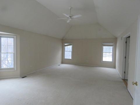 648 Hamilton Ct, Bartlett, IL 60103 photo 13