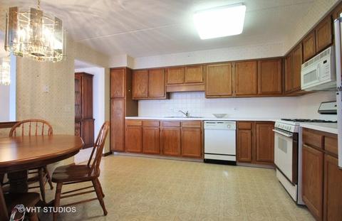1600 E Thacker St #405, Des Plaines, IL 60016 photo 3