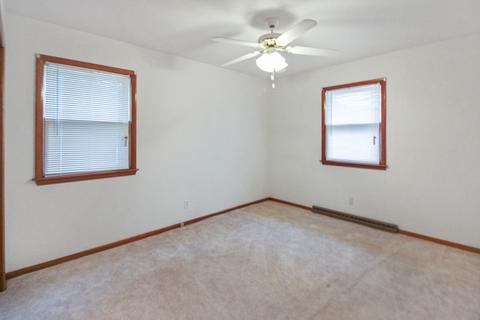 2147 Cross St, Freeport, IL 61032 photo 15