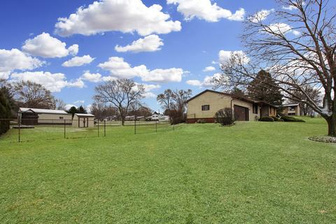 2147 Cross St, Freeport, IL 61032 photo 24