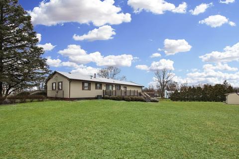 2147 Cross St, Freeport, IL 61032 photo 22