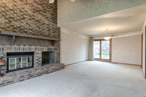 700 Donna Ave, Aurora, IL 60505 photo 7