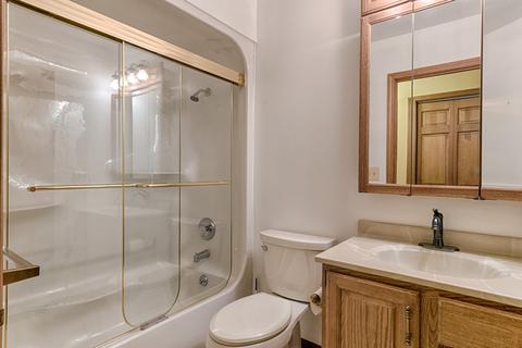 700 Donna Ave, Aurora, IL 60505 photo 21