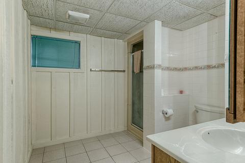 700 Donna Ave, Aurora, IL 60505 photo 29
