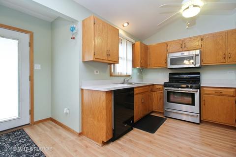 2616 Frank Turk Dr, Plainfield, IL 60586 photo 4