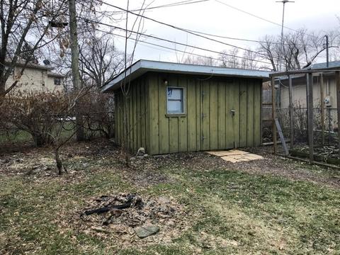 4919 Parkview Dr, Mccullom Lake, IL 60050 photo 9