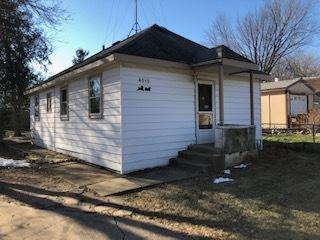 4919 Parkview Dr, Mccullom Lake, IL 60050 photo 1