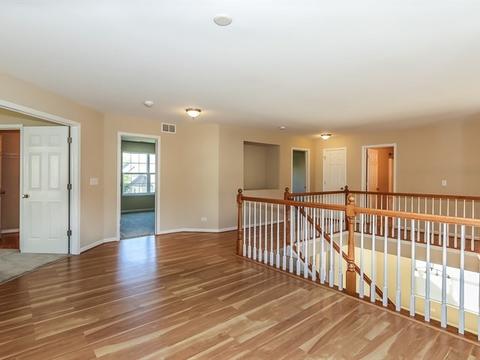 2032 Padua Dr, Elgin, IL 60123 photo 17