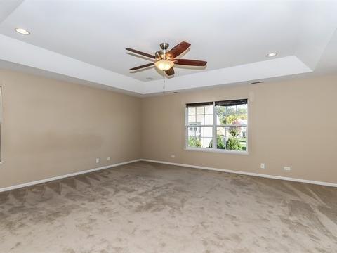 2032 Padua Dr, Elgin, IL 60123 photo 18