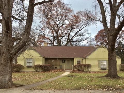 725 Emory St, Kankakee, IL 60901 photo 1