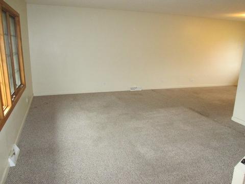 6 Devon Ct, Bolingbrook, IL 60440 photo 8
