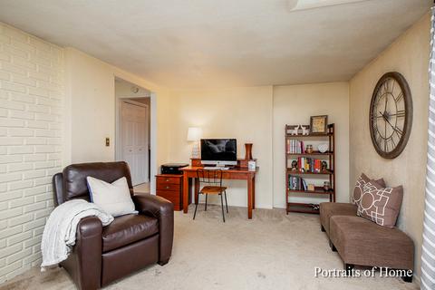1326 Campbell Ave, Wheaton, IL 60189 photo 8