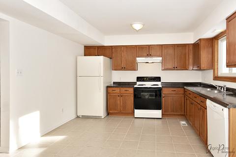 5109 Mccullom Lake Rd, Mchenry, IL 60050 photo 12