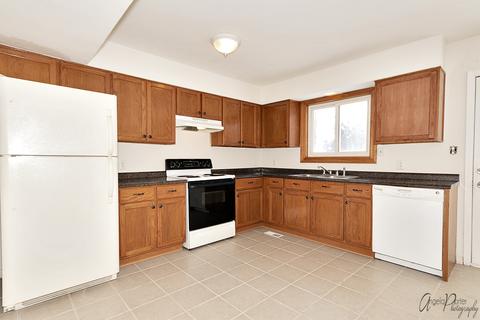 5109 Mccullom Lake Rd, Mchenry, IL 60050 photo 10
