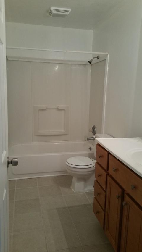 5109 Mccullom Lake Rd, Mchenry, IL 60050 photo 17