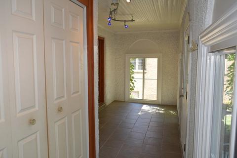 10330 S Artesian Ave, Chicago, IL 60655 photo 3