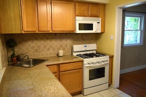 10330 S Artesian Ave, Chicago, IL 60655 photo 9