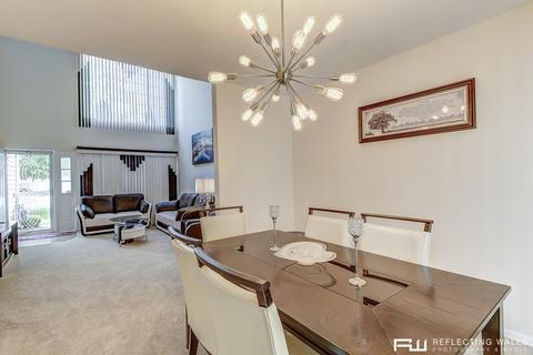 1241 Dunamon Dr, Bartlett, IL 60103 photo 9