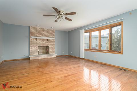 1312 E North St, Lockport, IL 60441 photo 2
