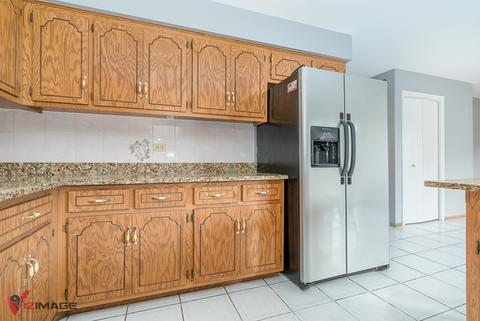 1312 E North St, Lockport, IL 60441 photo 10